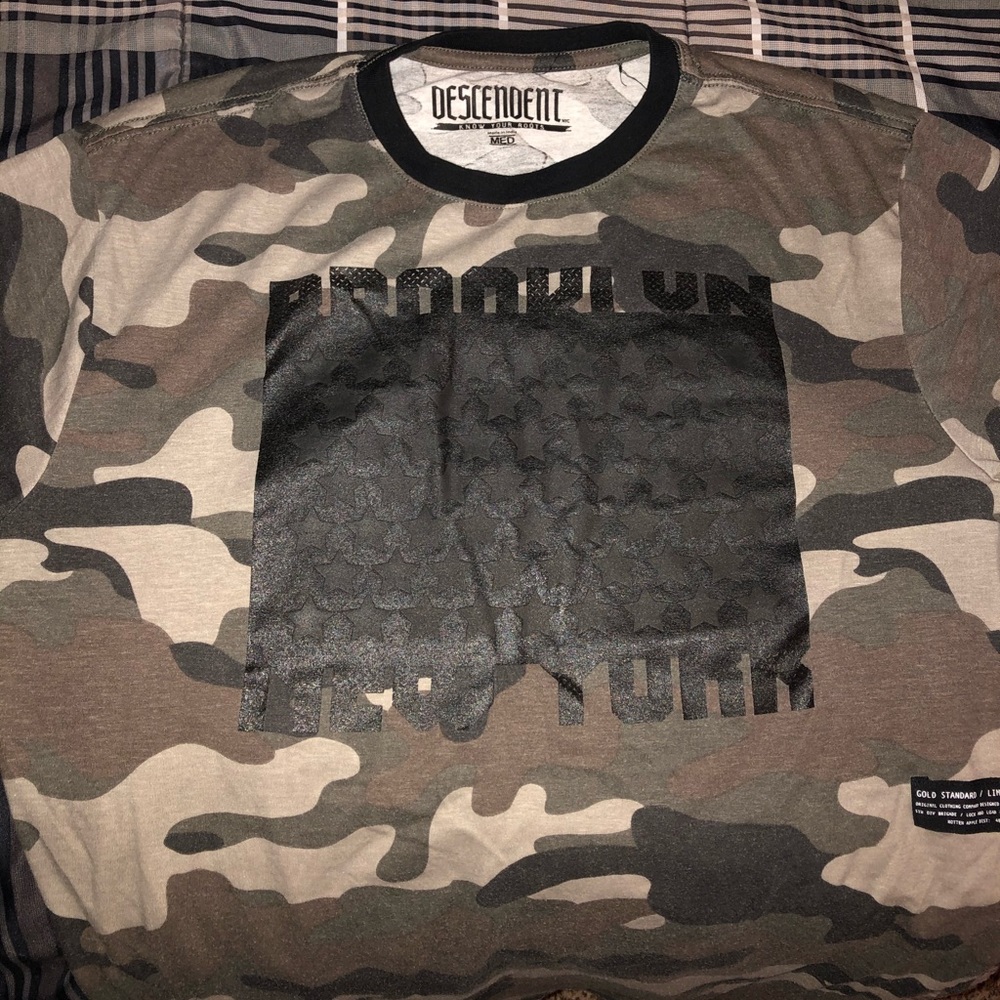 Descendent Short Sleeve Tee